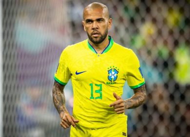 Dani Alves détenu à Barcelone pour abus sexuels, par rapport