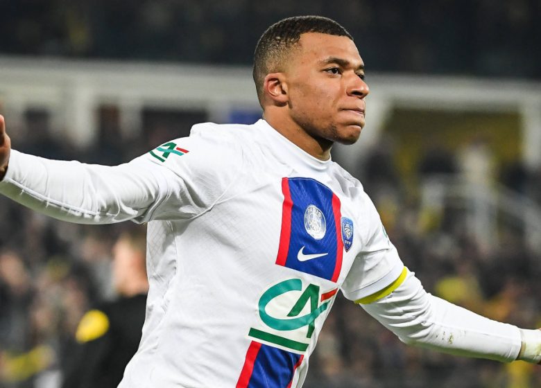 Kylian Mbappé marque cinq buts en Coupe de France pour le PSG