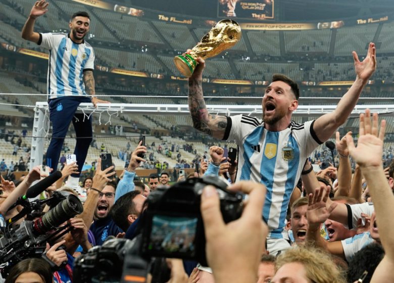 La FIFA ouvre une procédure disciplinaire après les célébrations de la Coupe du monde en Argentine