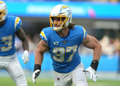 La pénalité antisportive de Joey Bosa coûte cher aux Chargers lors d'une défaite cuisante contre les Jaguars.