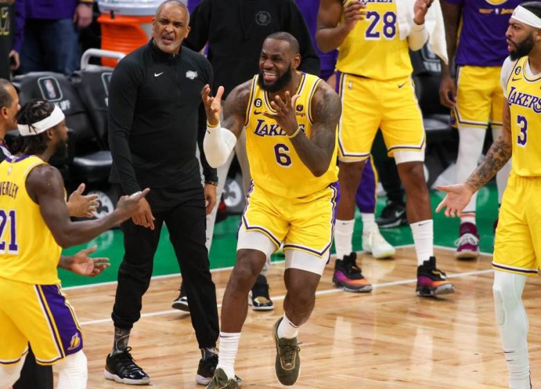 LeBron James des Lakers et Anthony Davis furieux contre le non-appel pivotal dans la défaite contre les Celtics