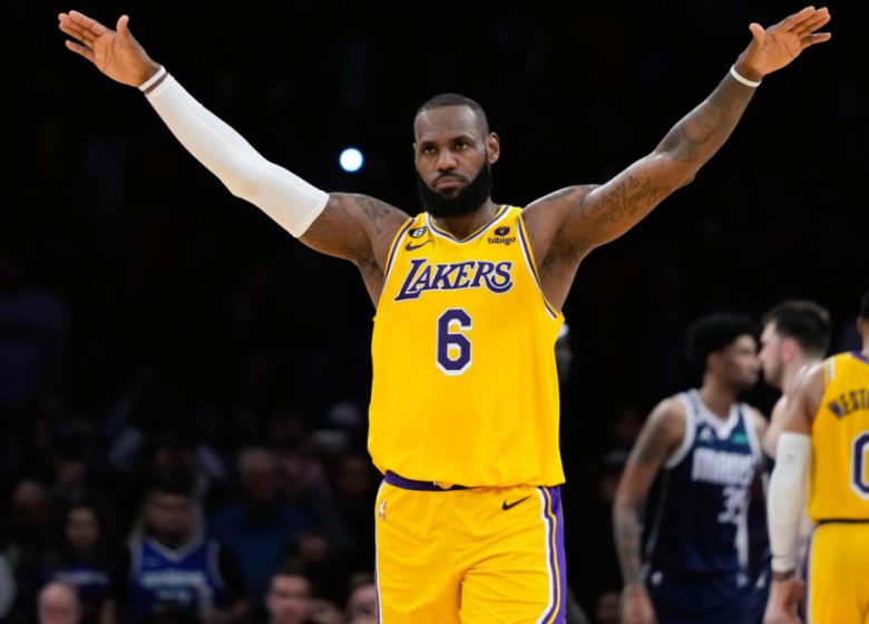 LeBron dépasse les 38 000 points en carrière et la marche pour dépasser Kareem se poursuit