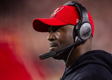 Les Buccaneers ont le plan Todd Bowles après une saison régulière décevante, selon un rapport.