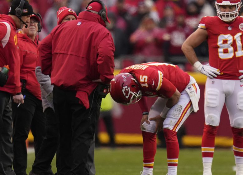 Patrick Mahomes revient au match contre les Jaguars malgré une blessure à la cheville